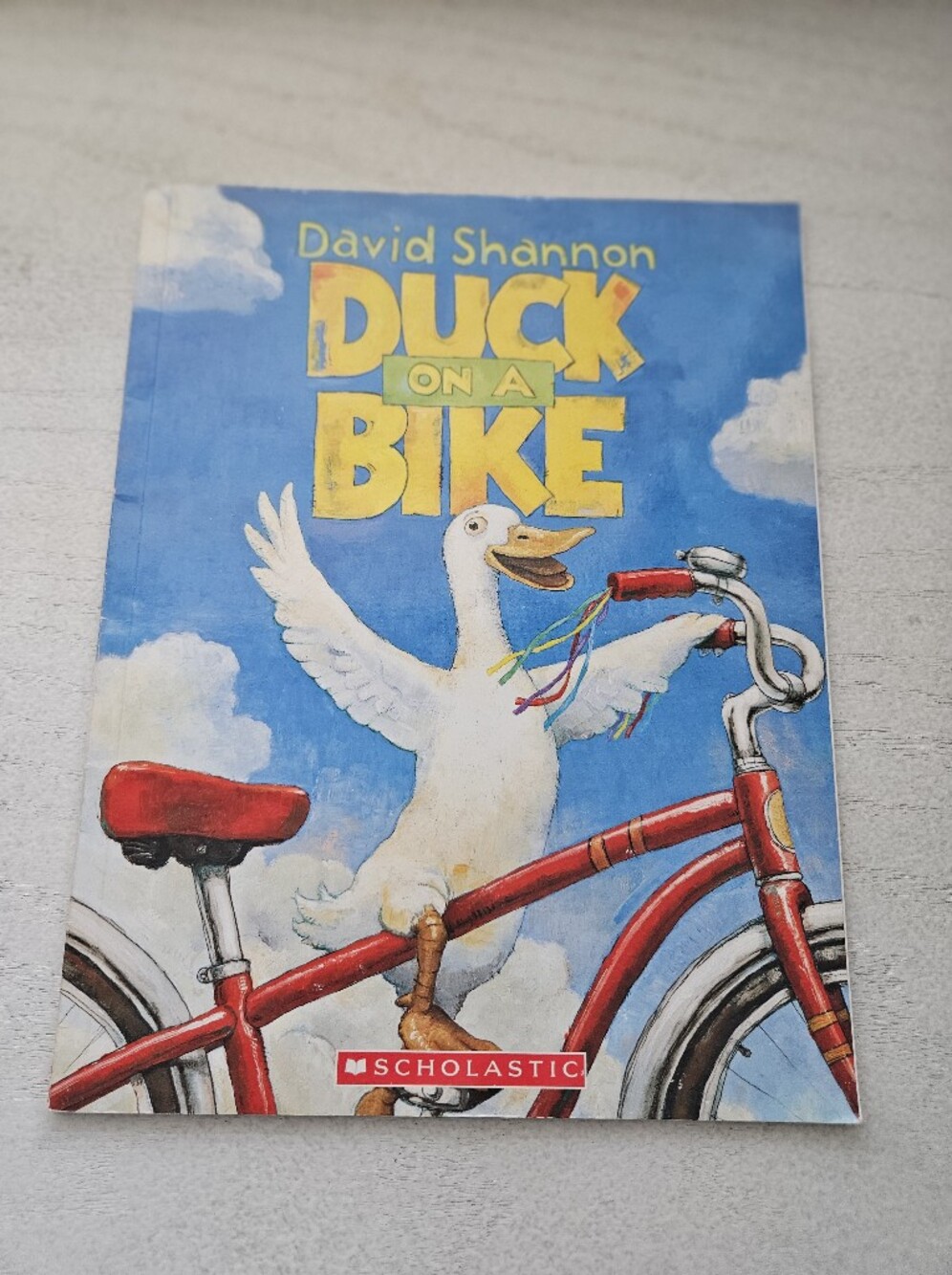 Duck on a Bike David Shannon Scholastic Children’s Picture Book Paperback